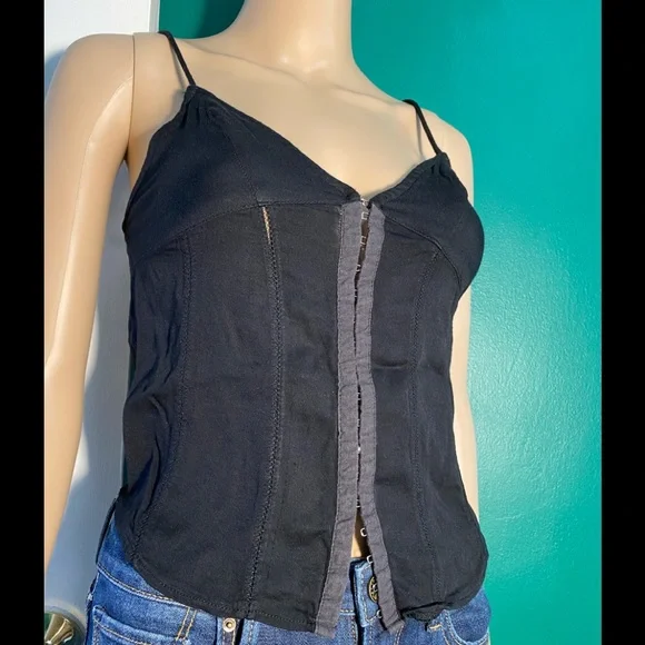 💚3/20$5/25💚Silence + Noise Black hook/eye clasp front - Picture 3 of 16